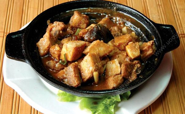 芋头烧排骨怎么做好吃？芋头烧排骨的做法(3)