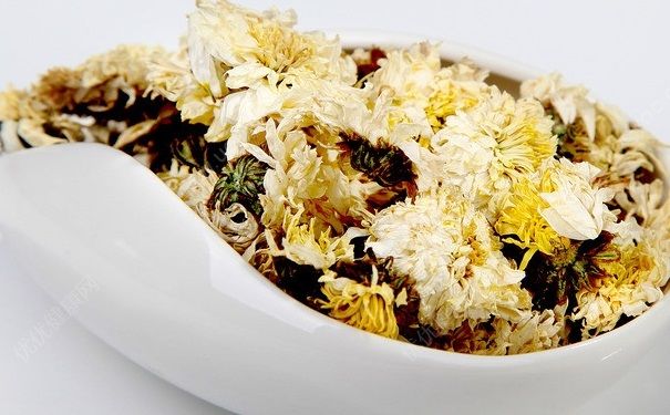 菊花金银花玫瑰花能一起泡茶喝吗？菊花金银花玫瑰花能一起泡吗？(3)