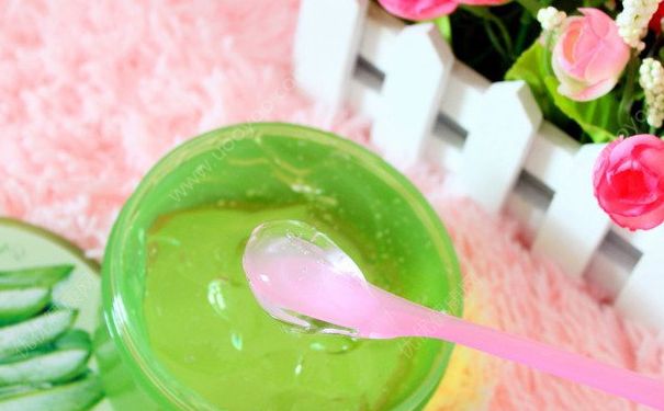 芦荟胶可以当睡眠面膜用吗？芦荟胶怎么做面膜？(1)