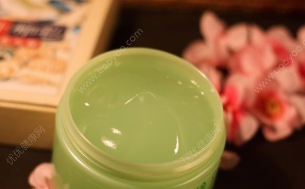 新鲜芦荟怎么做面膜？新鲜芦荟可以直接涂在脸上吗？(2)