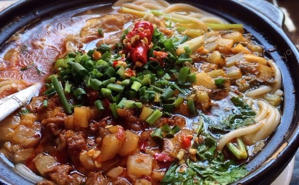 砂锅米线怎么做？砂锅米线的做法介绍(4)