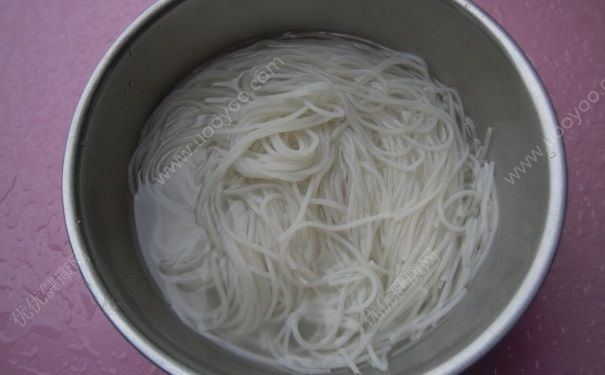 砂锅米线怎么做？砂锅米线的做法介绍(2)