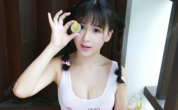 16岁会得乳腺癌吗？16岁女生胸部有硬块是怎么回事？[多