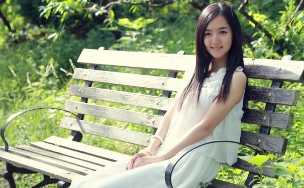 初中女生怎么打扮招男生喜欢？初中男生喜欢女生什么打扮？(4)
