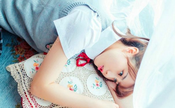 我12岁乳房疼痛是什么病吗？乳房疼痛像针刺一样怎么回