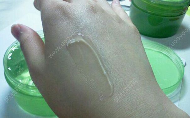 脱毛蜜蜡怎么洗掉？蜜蜡脱毛后怎么清洗？(4)