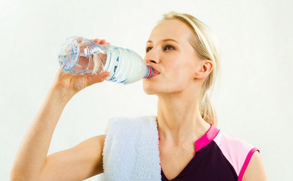 大量出汗对皮肤好吗？大量出汗对皮肤有什么影响？(3)