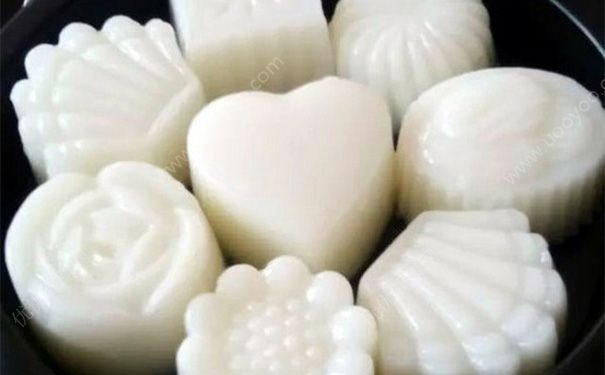 牛奶果冻怎么做的？牛奶果冻的做法(3)