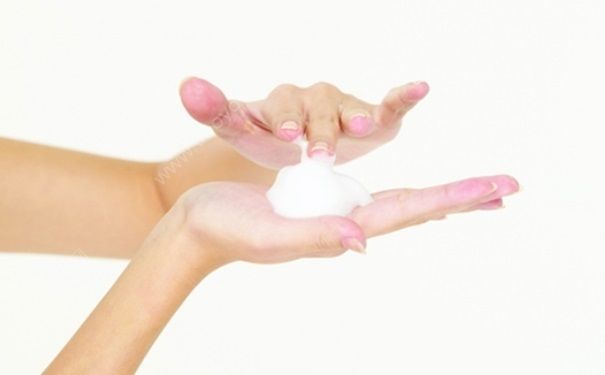 夏天护肤小常识有哪些？夏天护肤的正确步骤(3)