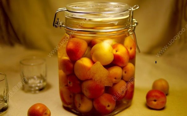 杏子酒的做法是怎样？杏子酒的功效与作用(2)