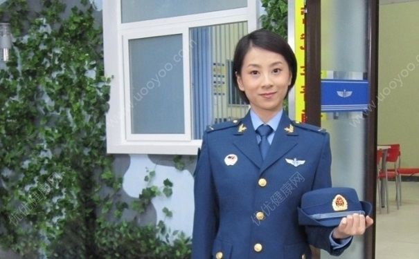 女生当兵有什么要求？女生当兵的好处和坏处(4)