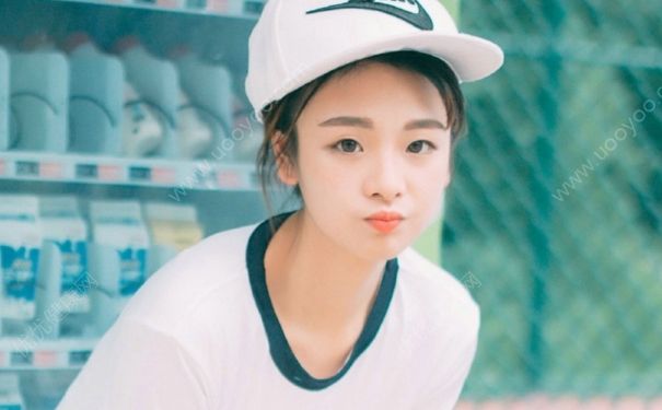 12岁女孩月经半月来一次正常吗？12岁来月经正常是多少天？(2)