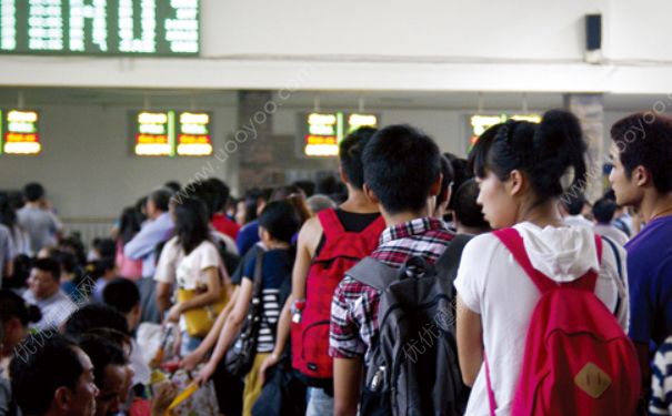 13岁学生怎么买火车票？13岁能办身份证吗？(1)