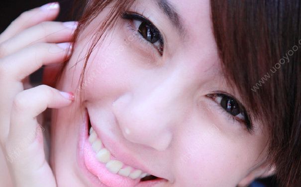 美瞳几岁可以戴？美瞳几岁才可以用？(2)