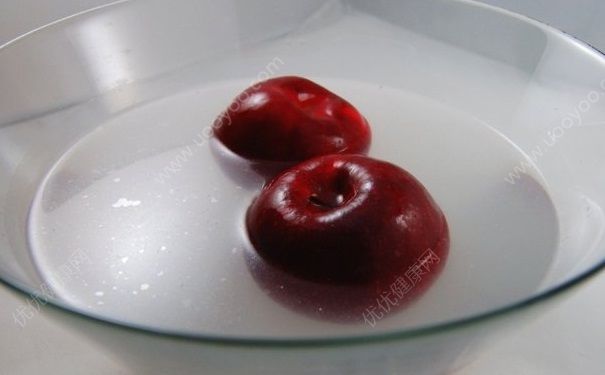 蛇果上的蜡是什么？为什么蛇果一刮都是蜡？(4)