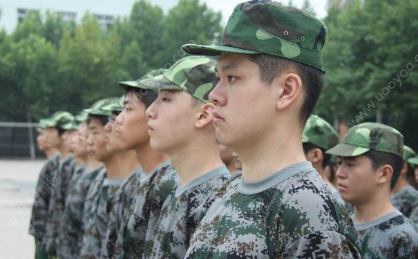 男生军训要带什么东西？男生军训必备物品(2)