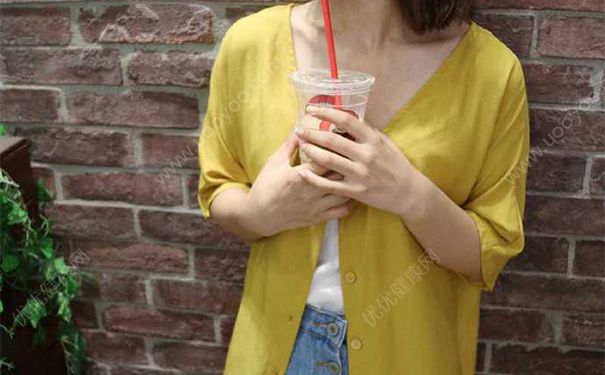 女生手毛长是什么原因？女生手毛多怎么办？(4)