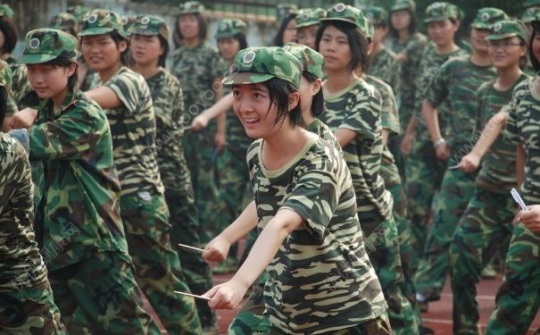女生军训需要准备什么？女生军训必备物品(4)