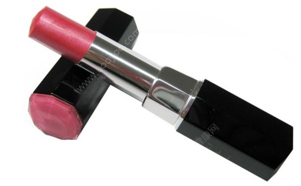 皮肤黄适合什么颜色的口红？黄皮涂什么颜色的口红？(2)