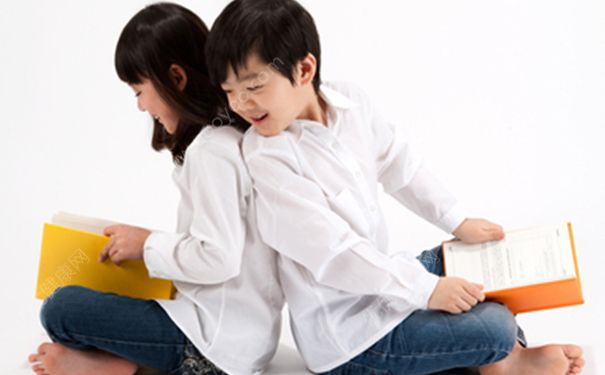 女生几岁进入青春期？男生几岁进入青春期？(4)