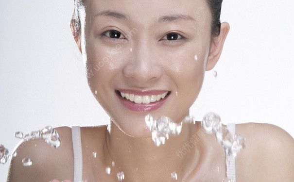 16岁女生应该怎么护肤？16岁应该用什么护肤品？(3)