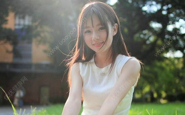 17岁女生想恋爱正常吗？17岁想恋爱了怎么办？(4)