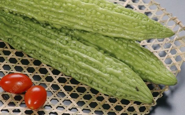 孕妇能喝苦瓜茶吗？孕妇可以喝苦瓜茶吗？(3)
