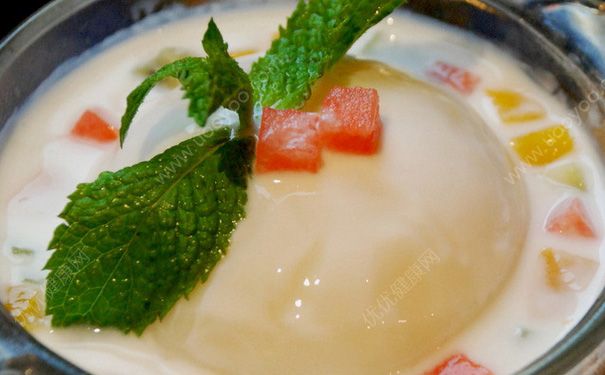 1岁宝宝可以吃果冻吗？宝宝多大可以吃果冻？(2)