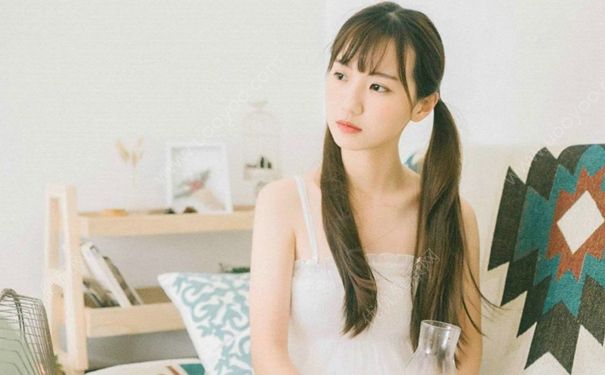 13岁内裤上有棕色是怎么回事？13岁女生内裤上有黑色怎么办？(3)