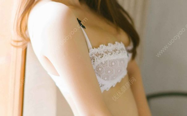 15岁女生胸部一大一小正常吗？15岁乳房一大一小怎么办？(2)