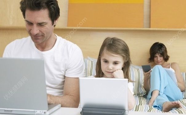 小孩为什么喜欢打游戏？小孩喜欢打游戏原因是什么？(4)