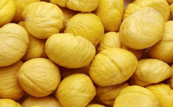 板栗可以和什么煲汤？板栗煲汤的做法(7)