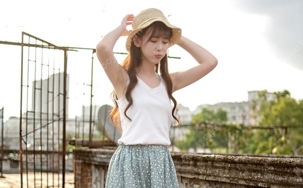 15岁腋下长毛正常吗？15岁女生腋下长毛还能长高吗？(3)