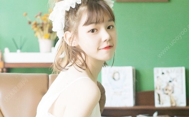 女生几岁胸部开始发育？什么时候胸部开始发育？(1)