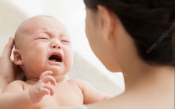 宝宝不睡觉怎么办？如何让宝宝快速入睡？(1)