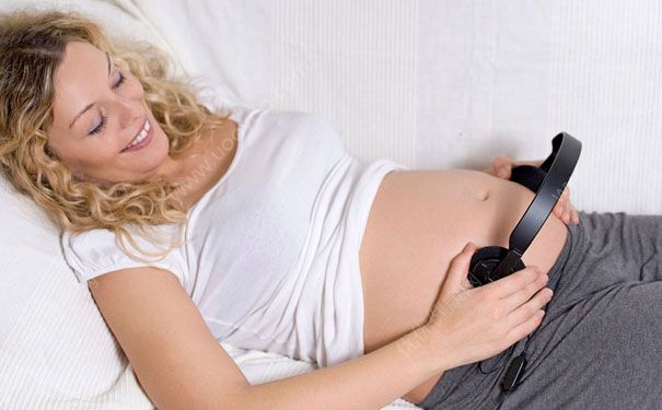 孕妇不能吃哪些食物？孕妇过度补钙会怎样？(1)