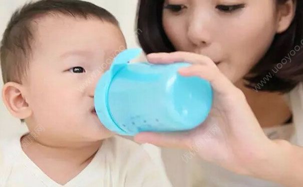 宝宝喝水要注意什么？宝宝喝水的正确方式(4)