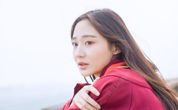 BB霜脱妆怎么补妆？BB霜脱粉怎么处理？(3)
