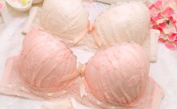 为什么13岁女生胸部胀痛？13岁胸部疼痛怎么回事？(4)