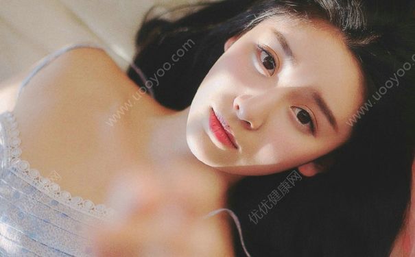 16岁女生可以用眼霜吗？16岁女生需要用眼霜吗？(1)