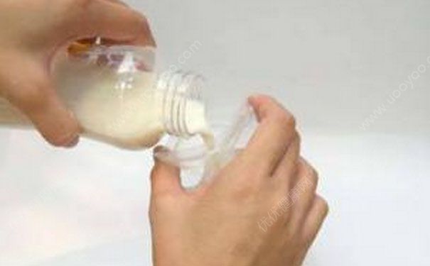 奶粉冲调有气泡是什么原因？如何冲调奶粉没气泡？(4)