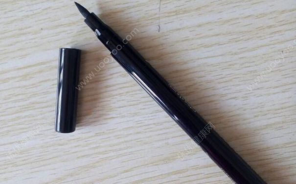 眼线笔对眼睛有害吗？眼线笔会伤害眼睛吗？(4)