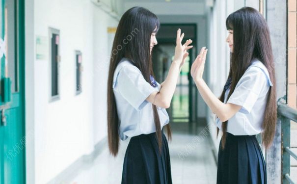 青春期女孩臀部发育是怎样的？青春期女生臀部多大正常？(4)