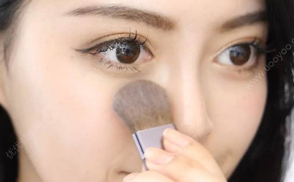 眼影可以用来修容吗？用眼影修容可以吗？(2)