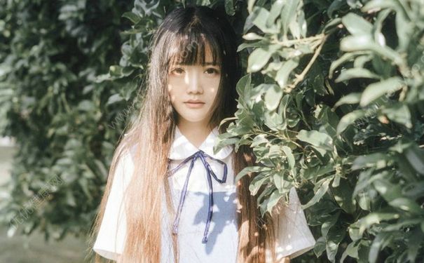 14岁女孩来月经怎么办？14岁女生月经初潮正常吗？(2)