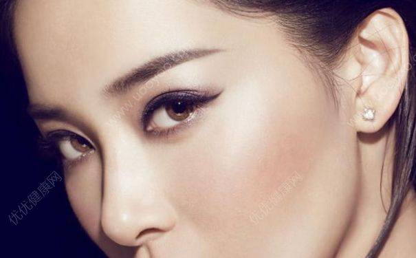 纹眼线会肿吗？纹眼线会不会眼睛肿？(4)