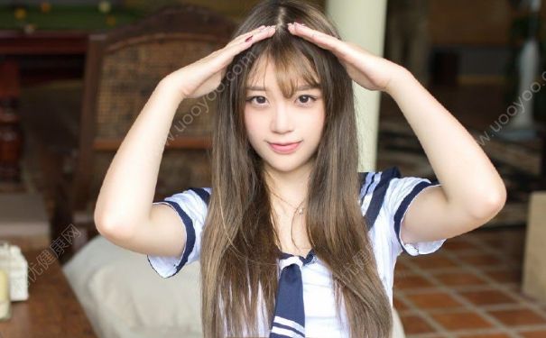 14岁女生的胸部很大正常吗？14岁胸部太大怎么变小？(3)