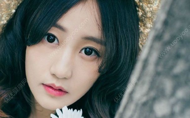 13岁女口臭严重怎么办？13岁女生口臭怎么引起的？(2)