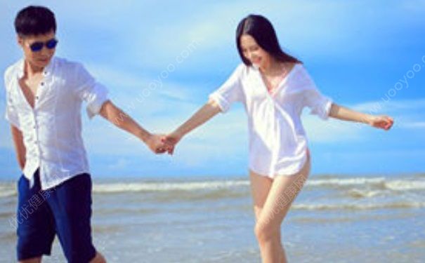 17岁男孩被女友留吻痕 吻痕会导致血栓吗？(3)