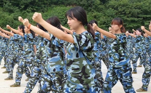 大学军训可以做指甲吗？军训能做指甲吗？(3)